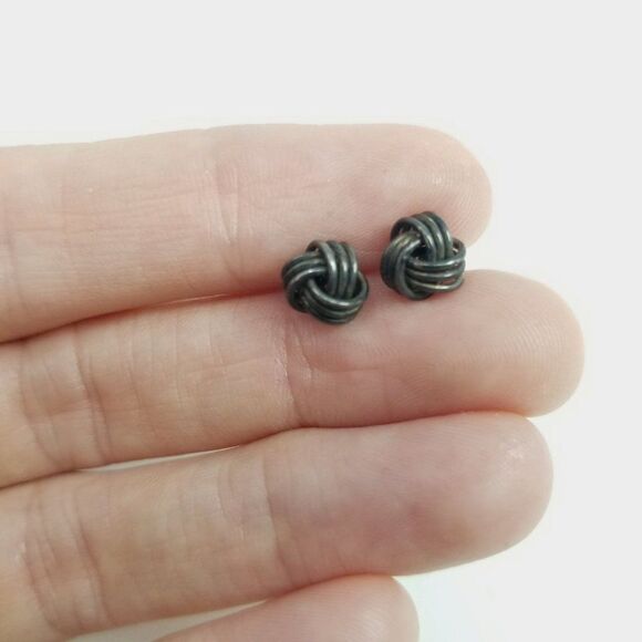 Vintage Sterling Silver Knot Stud Earrings, Tarnished, Classic Unisex Design - Picture 4 of 7
